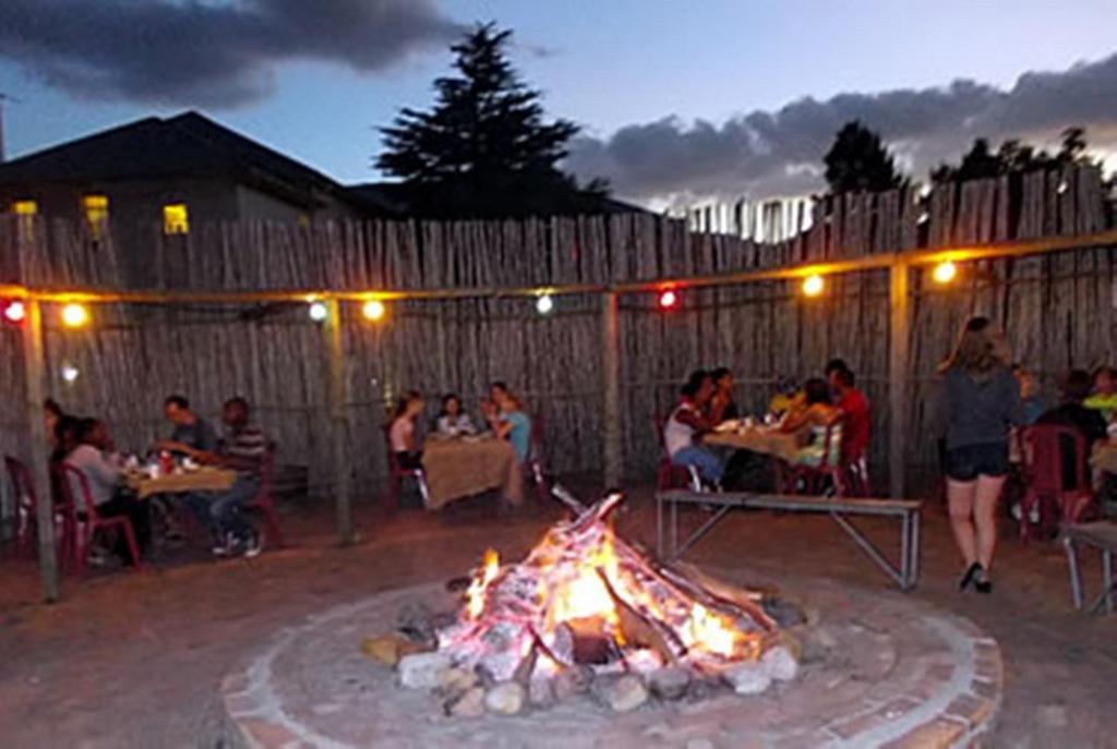 Franschhoek Travellers Lodge Екстериор снимка
